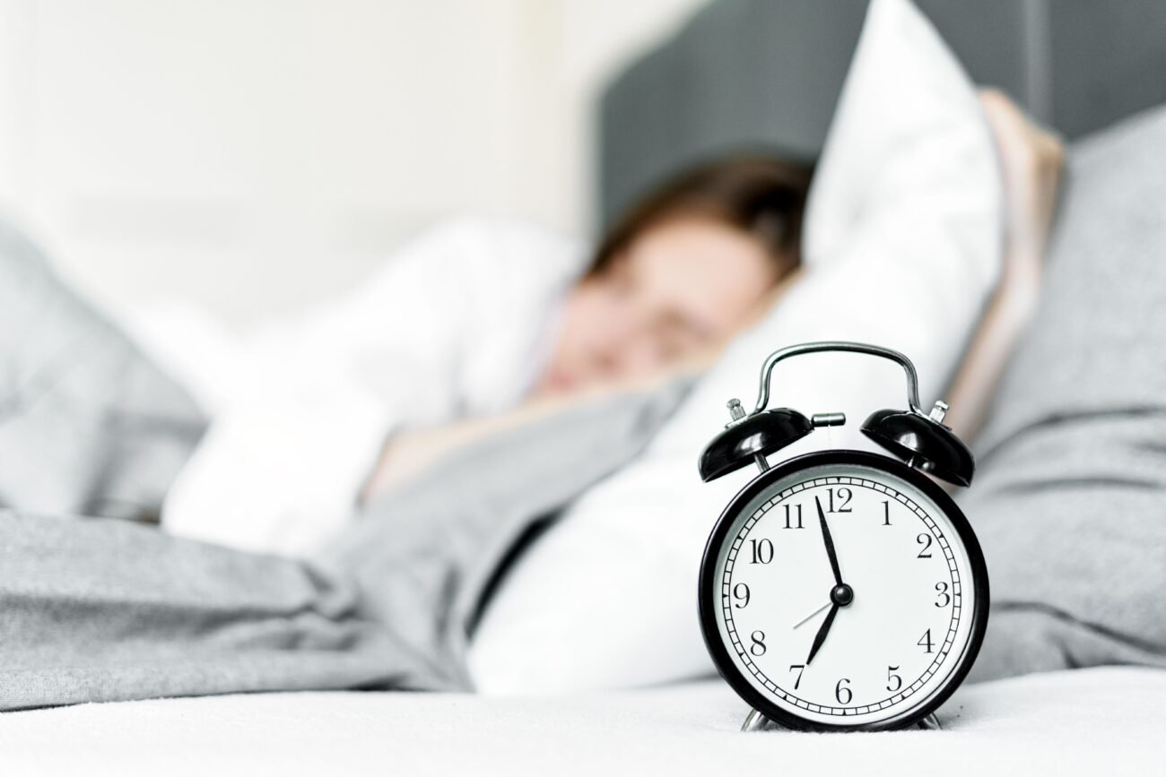 How to Deal With Sleep Disorders Without Medication 5 Natural Strategies